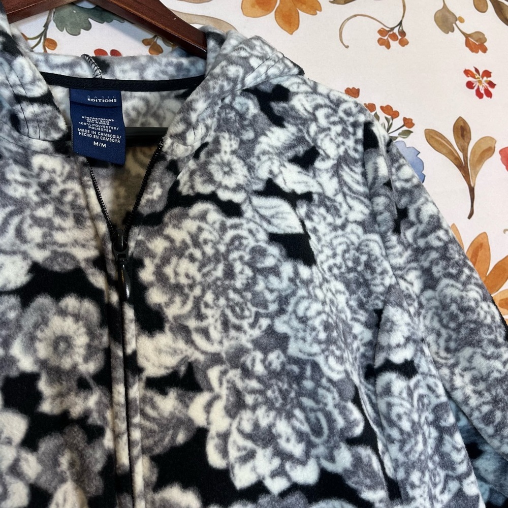 NWT Basic Edition M Maximal Monochrome Floral Fleece Winter Fall Full Zip Jacket